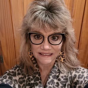 Meet your Posher, Sherry